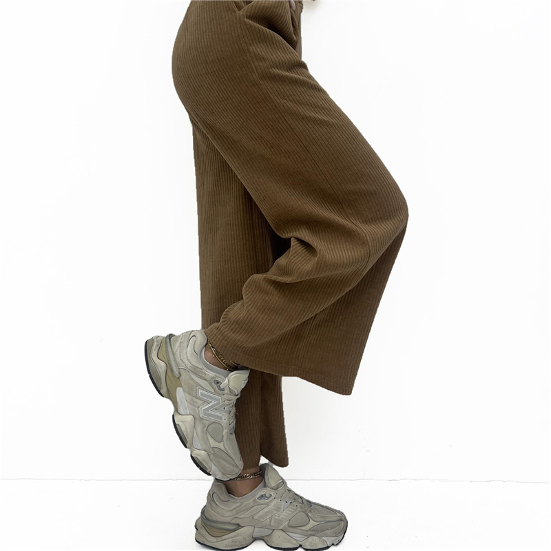 pantalone in velluto con costina velvet